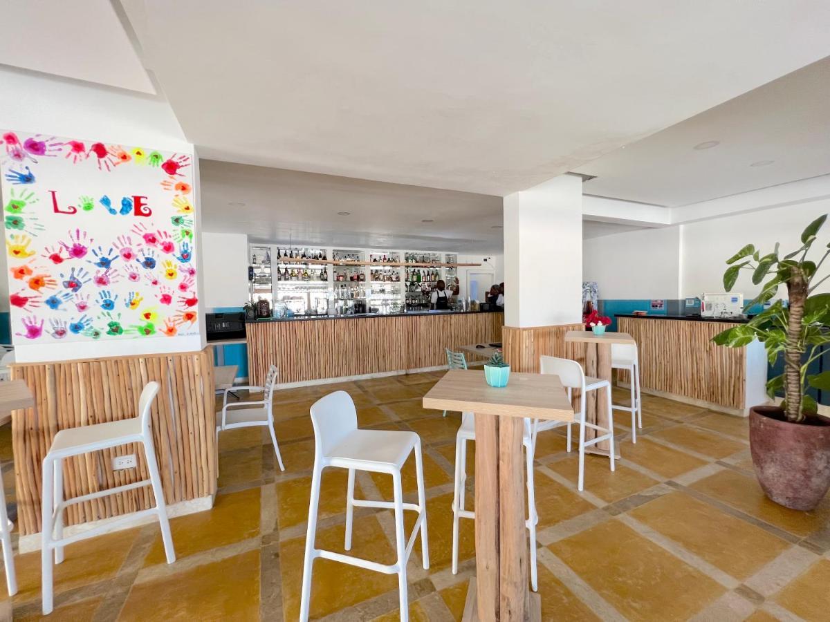 פונטה קאנה Vacation Suites With Rooftop Pool, Beach Club, Spa, Restaurants - Ducassi Collection - Playa Los Corales מראה חיצוני תמונה